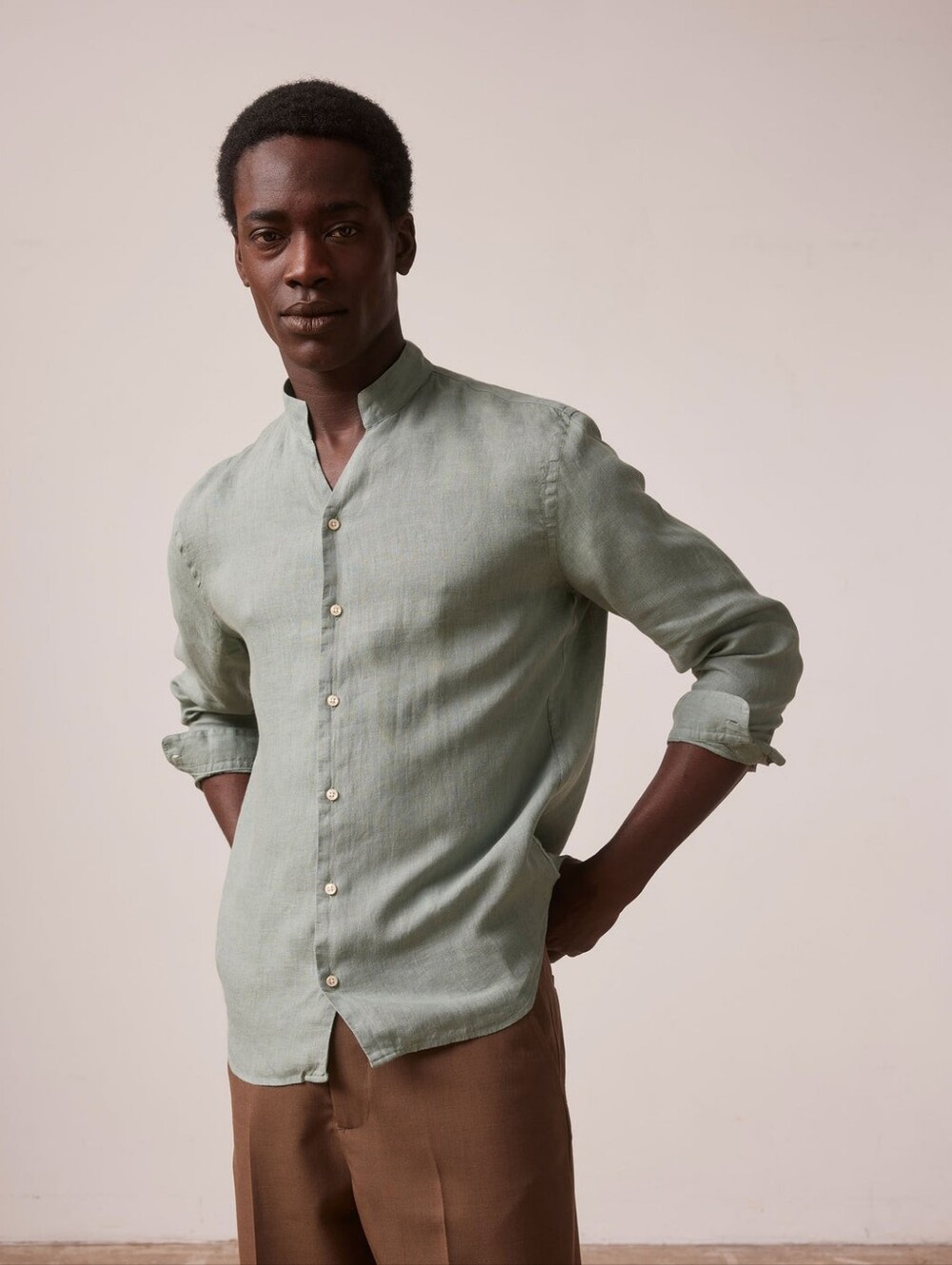 Figaret Paris Green Linen Carl Shirt Size Medium NWT